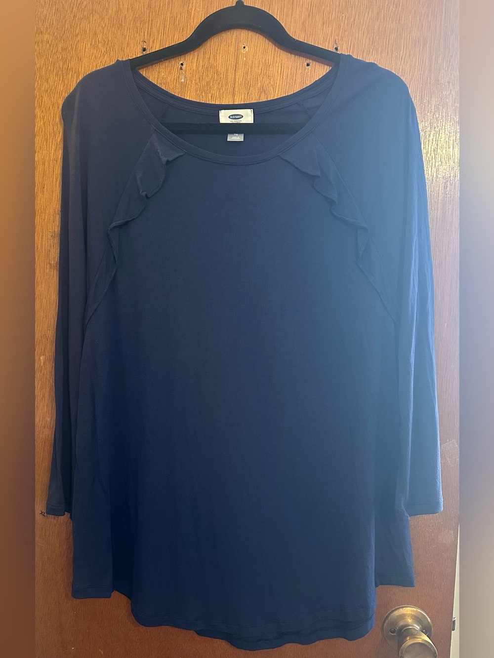 Old Navy Navy Long-Sleeve Raglan Top - Picture 3 of 10